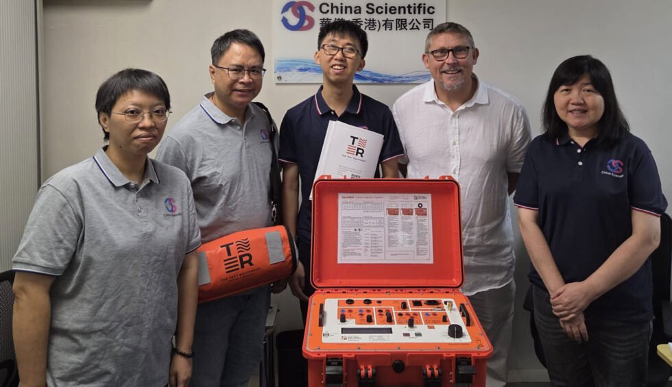 T&R Test Equipment Ltd. meeting with China Scientific